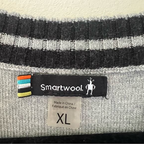 Smartwool Women's Crewneck long sleeve sweater grey faded stripes Sz XL - Picture 4 of 8